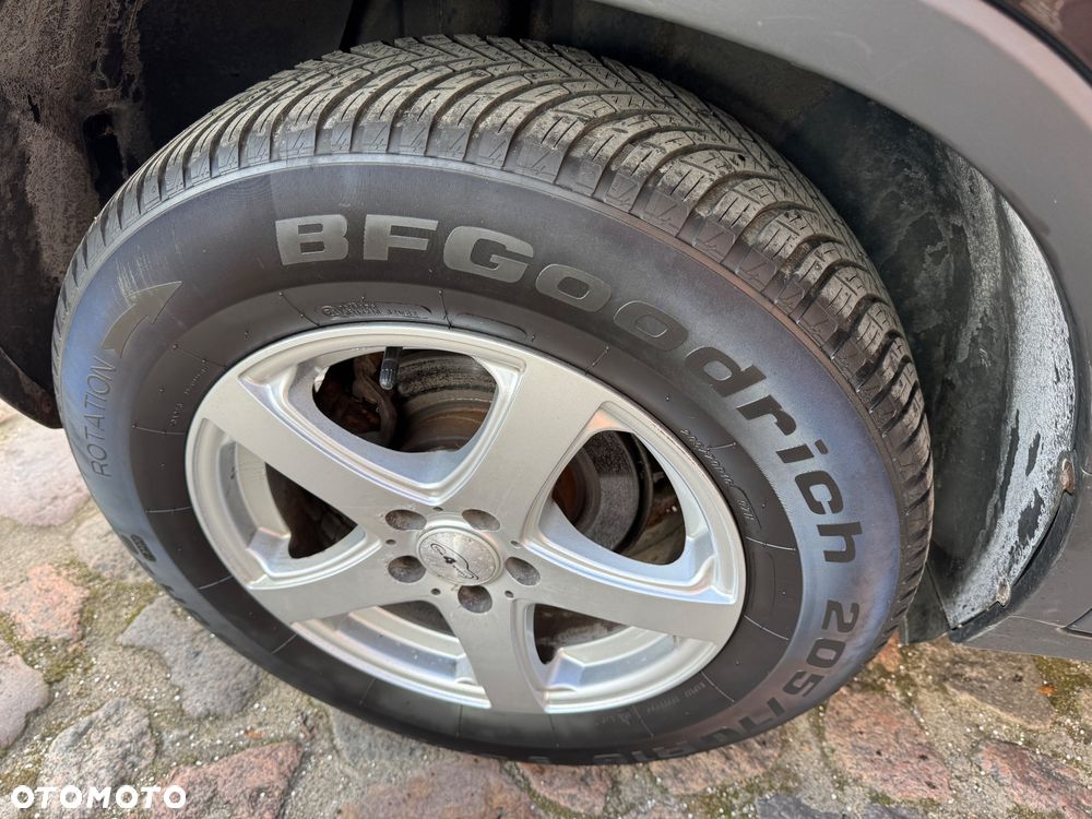 Chevrolet Trax 1.6 LS - 33