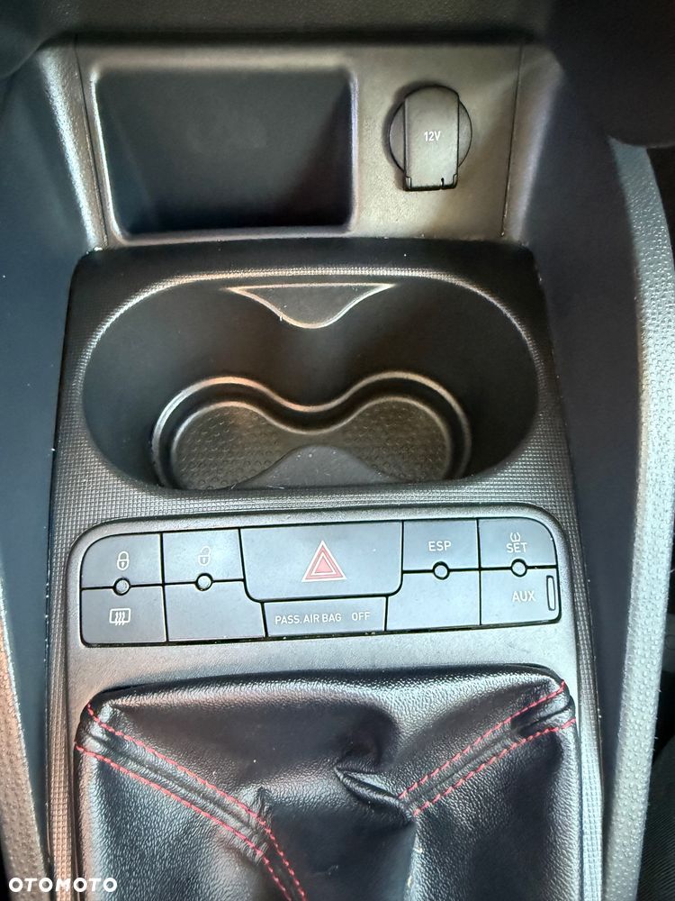 Seat Ibiza SC 2.0 TDI FR - 18