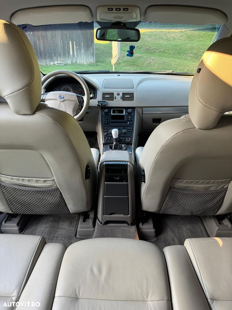 Volvo XC 90 D5 Summum - 18