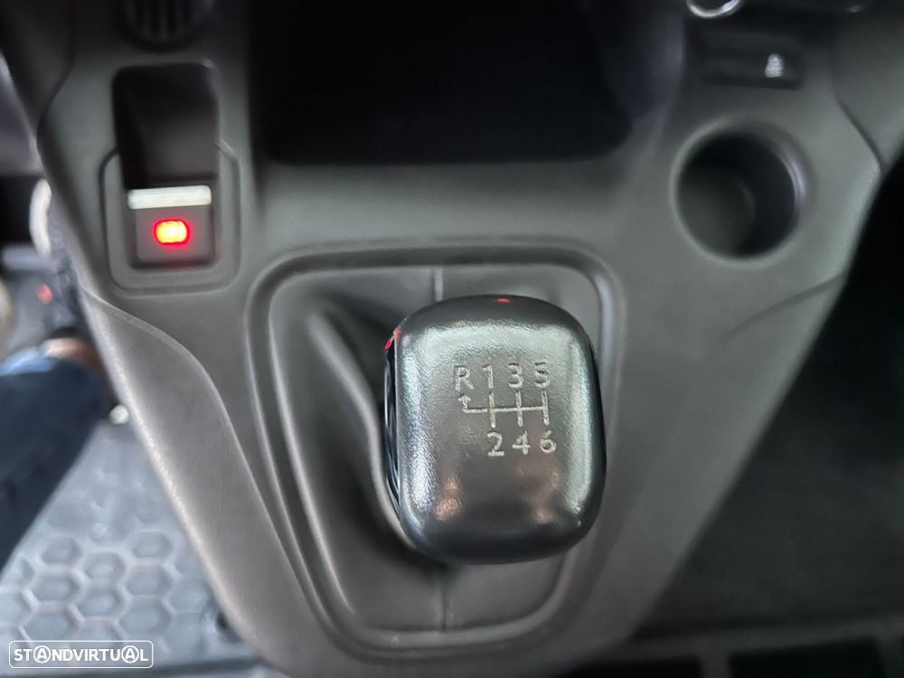 Opel Combo Outro - 16