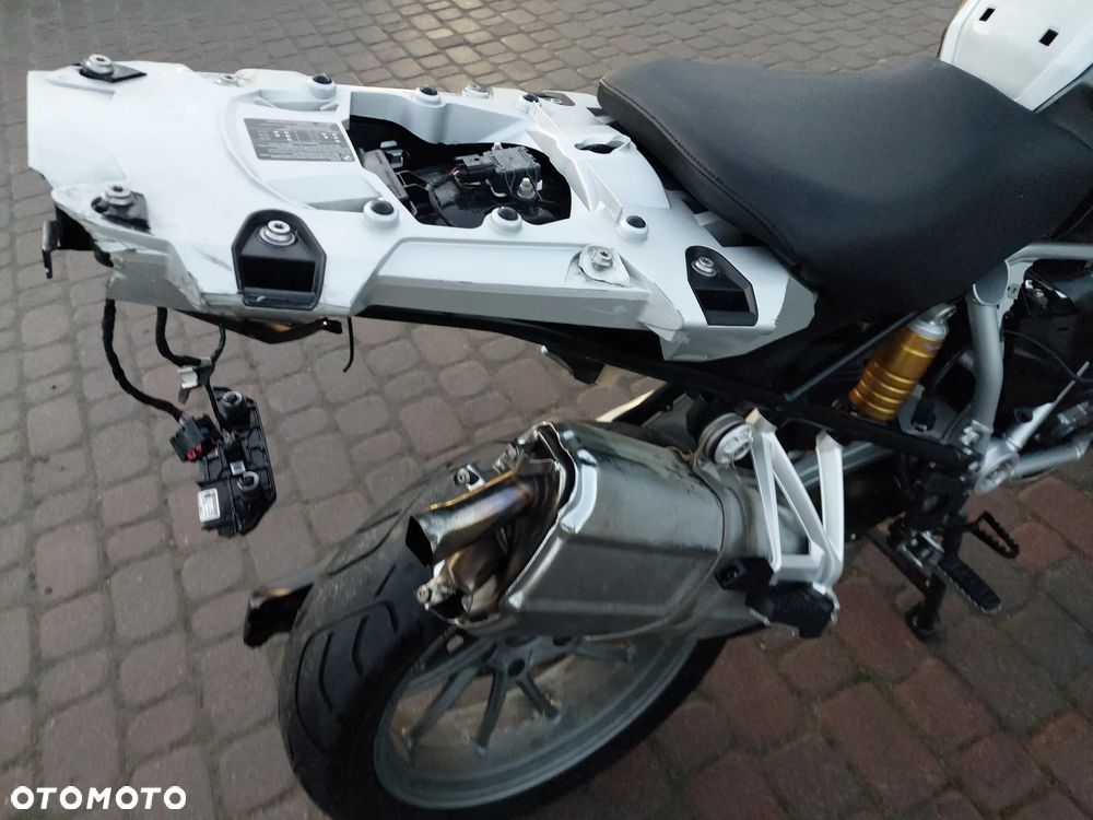 BMW R - 11
