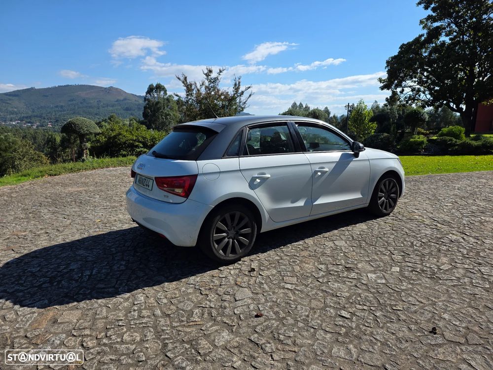Audi A1 Sportback 1.6 TDI Advance - 7