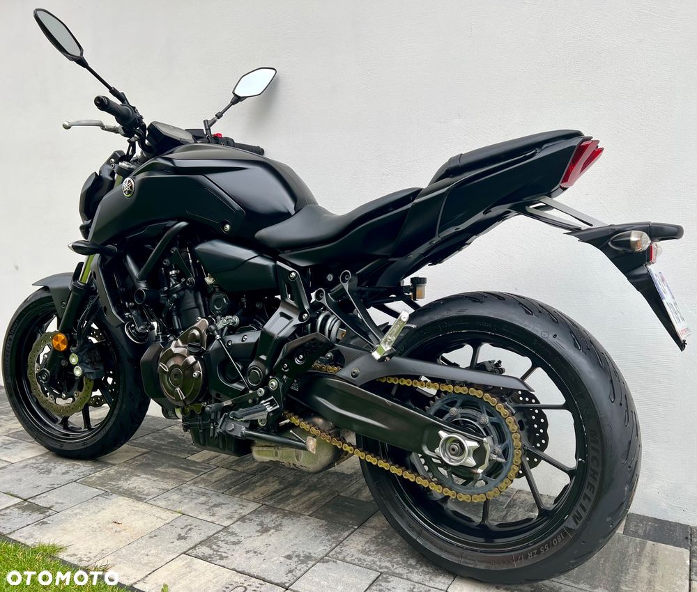 Yamaha MT - 3