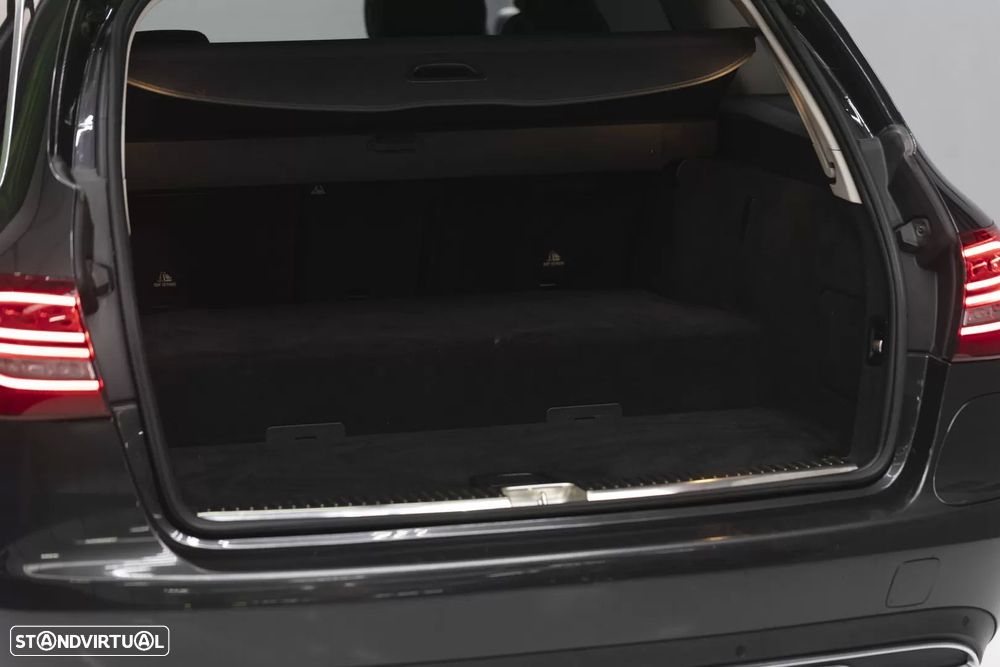 Mercedes-Benz C 300 de T 9G-TRONIC - 37