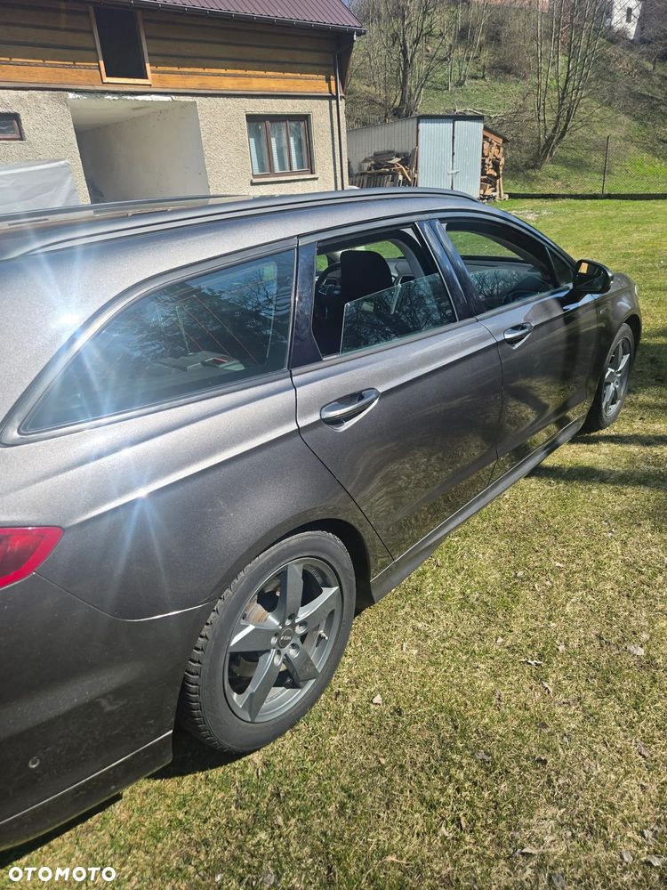 Ford Mondeo 1.5 EcoBoost ST-Line - 4