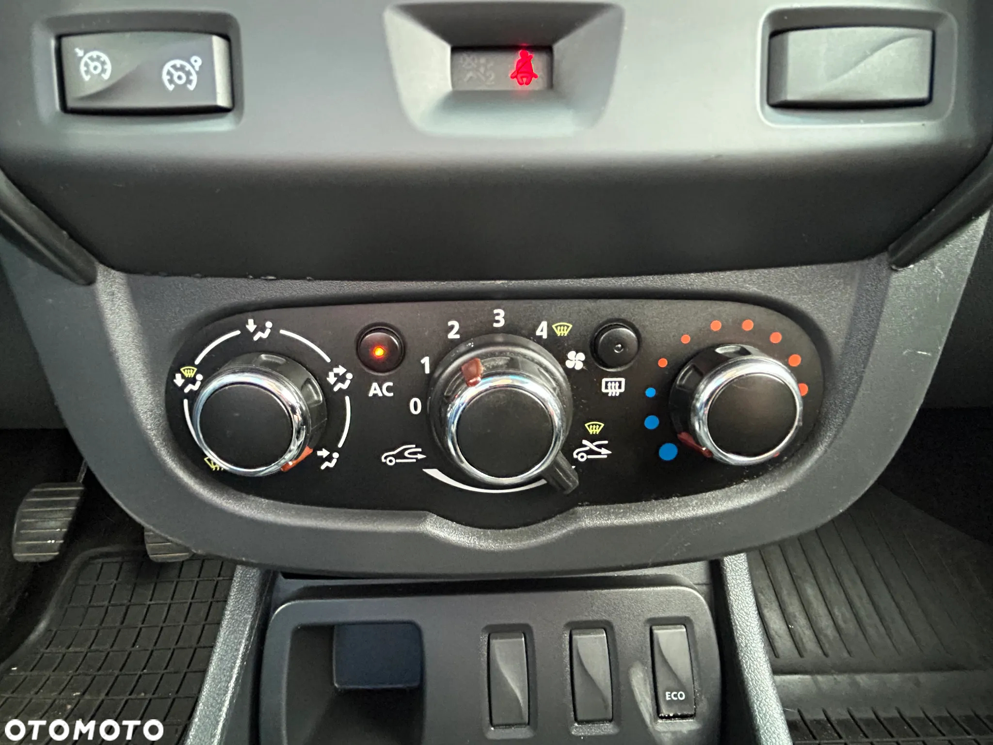 Dacia Duster 1.2 TCe Comfort - 12