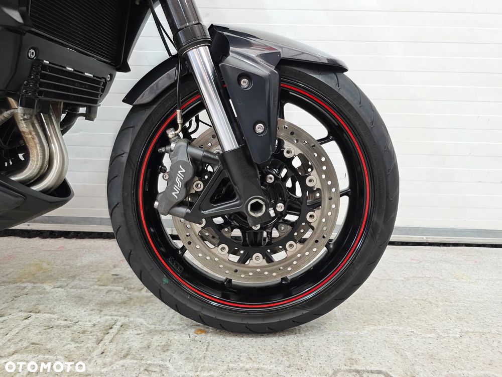 Triumph Tiger - 16