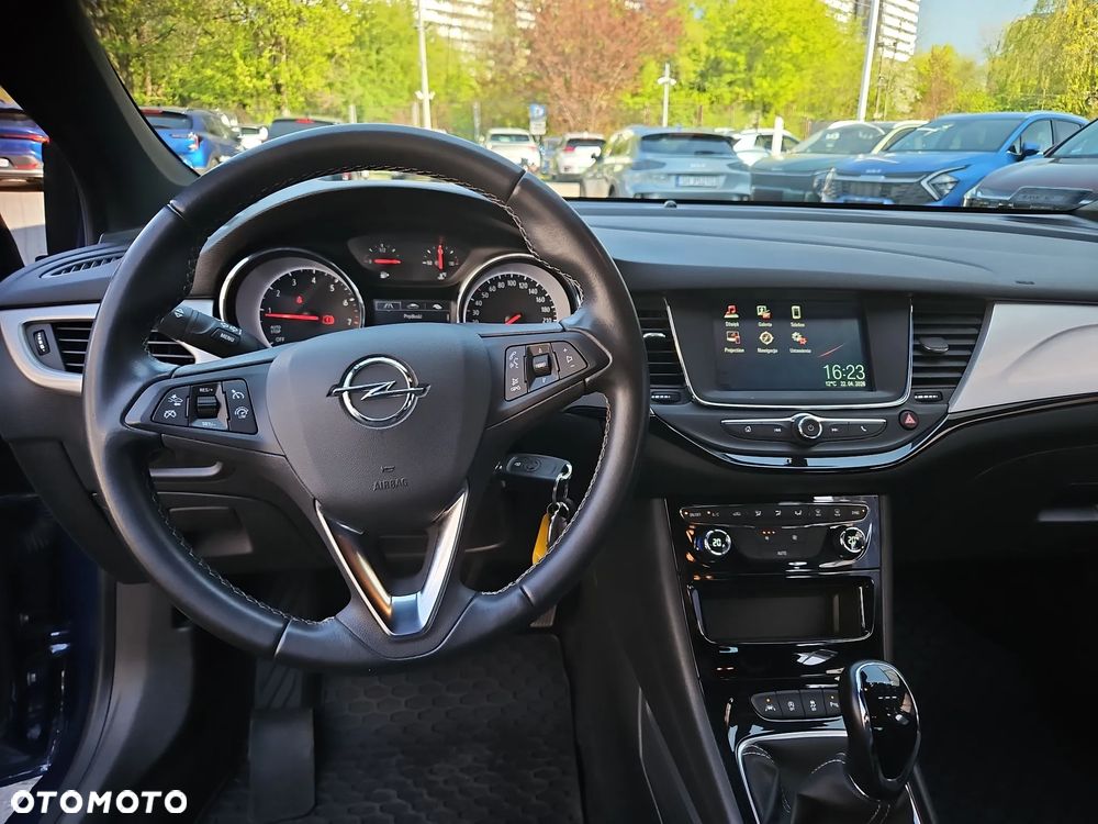 Opel Astra 1.2 T GS Line S&S - 13