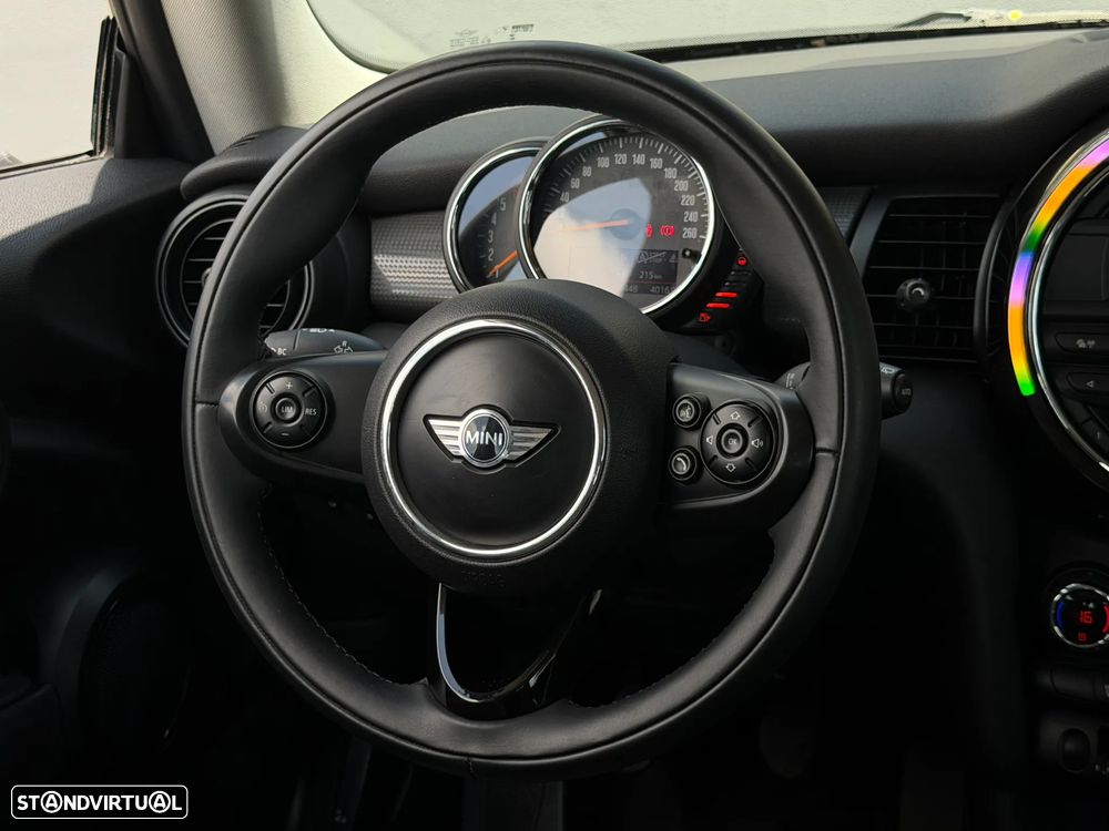 MINI 3 Portas Cooper D - 27