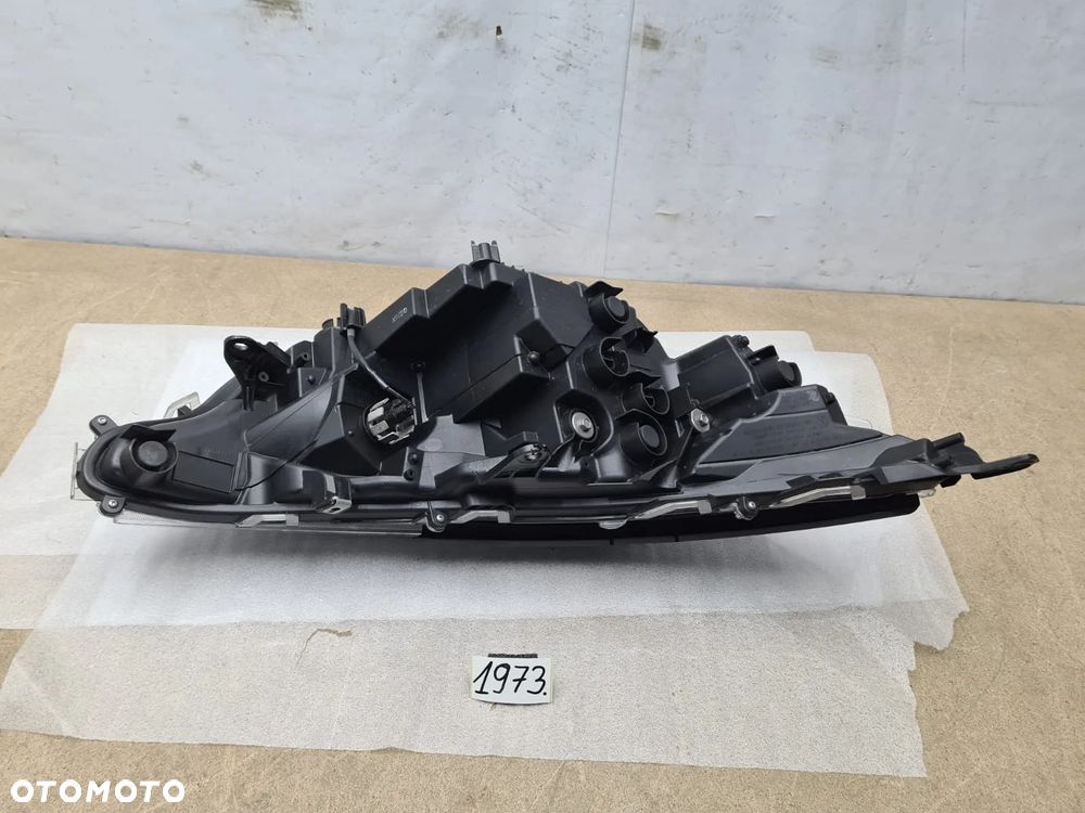 Toyota rav4 5 V lift lampa lewy przód full Led - 9