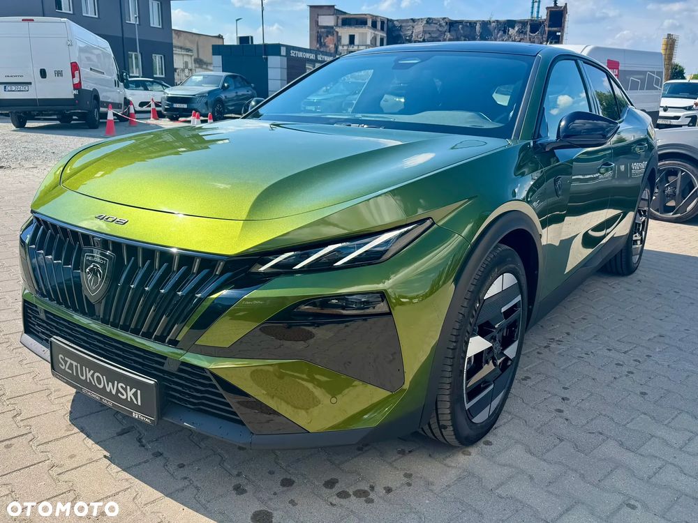 Peugeot 408 - 4