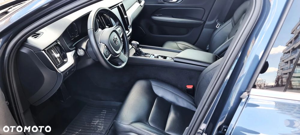 Volvo V60 D3 Momentum - 15