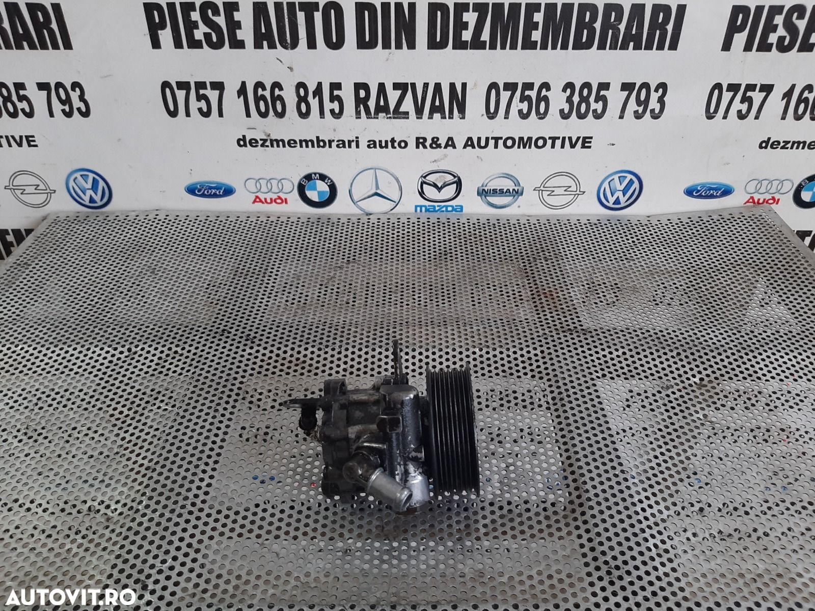 Pompa Servo Servodirectie Land Rover Range Rover Vogue L322 Sport L320 3.6 Tdv8 Motor 368DT An 2005 - 1