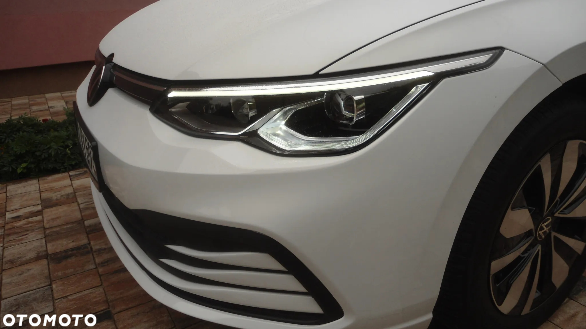 Volkswagen Golf - 5