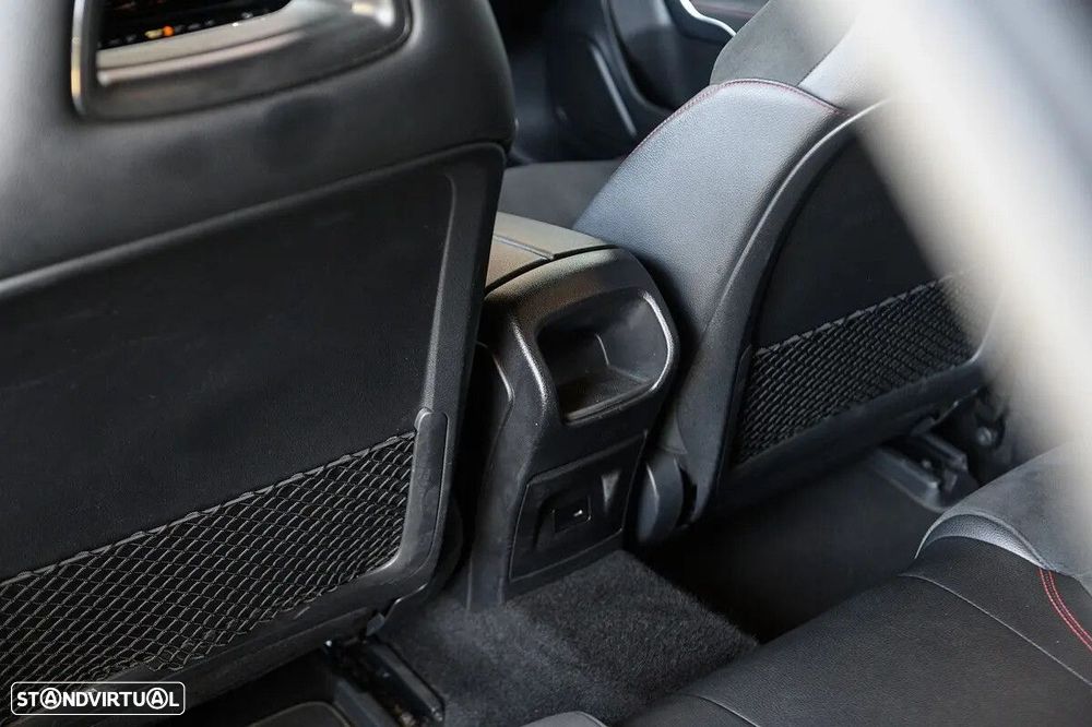 Mercedes-Benz A 180 d AMG Line Aut. - 27