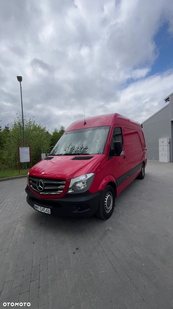 Mercedes-Benz Sprinter - 14