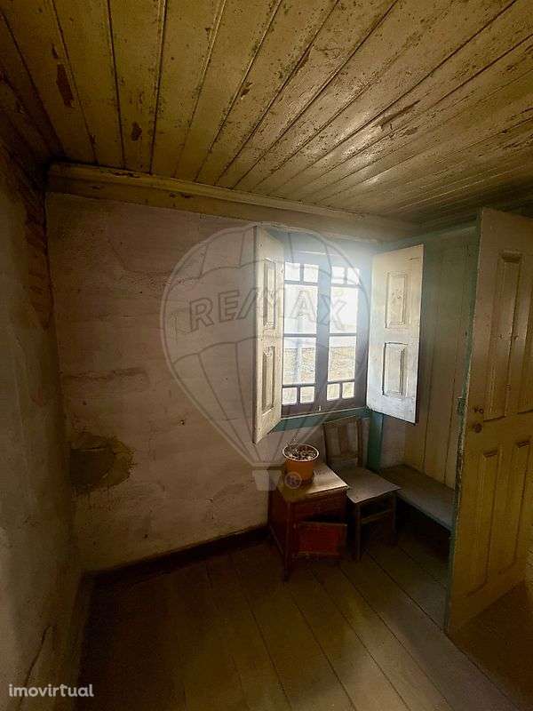 Moradia T2 para venda - Grande imagem: 3/25