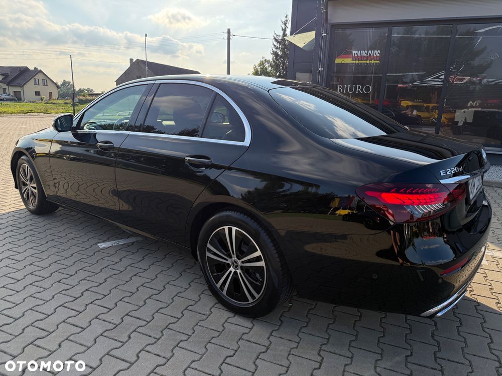 Mercedes-Benz Klasa E 220 d Avantgarde - 12