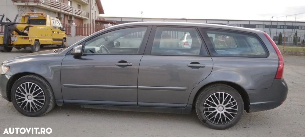 Volvo V50 2.0 D Momentum - 7