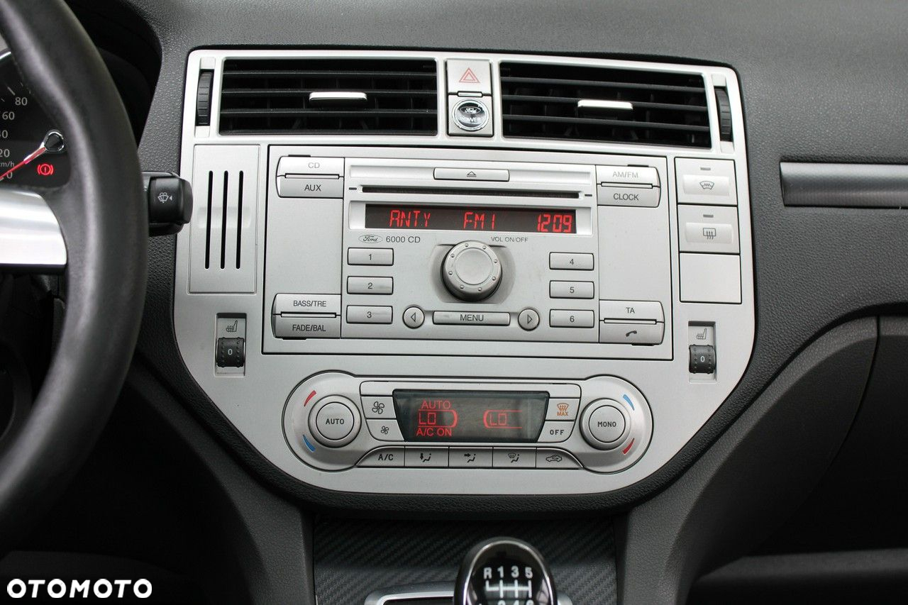 Ford Kuga 2.0 TDCi Titanium - 10