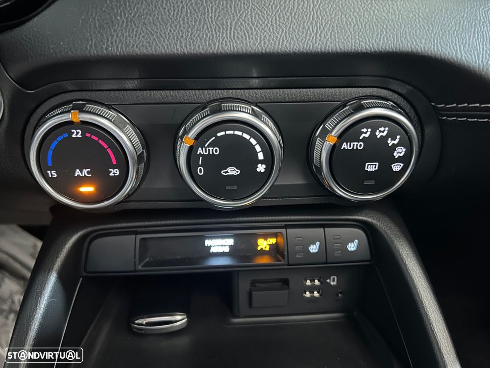 Mazda MX-5 1.5 RF Sky-G Excellence Navi - 25