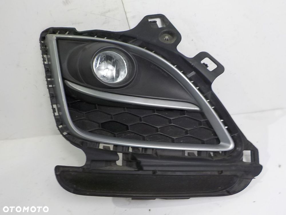 MAZDA 6 II GH LIFT HALOGEN PRAWY PRZEDNI KRATKA HALOGENU PRAWA PRZEDNIA - 1