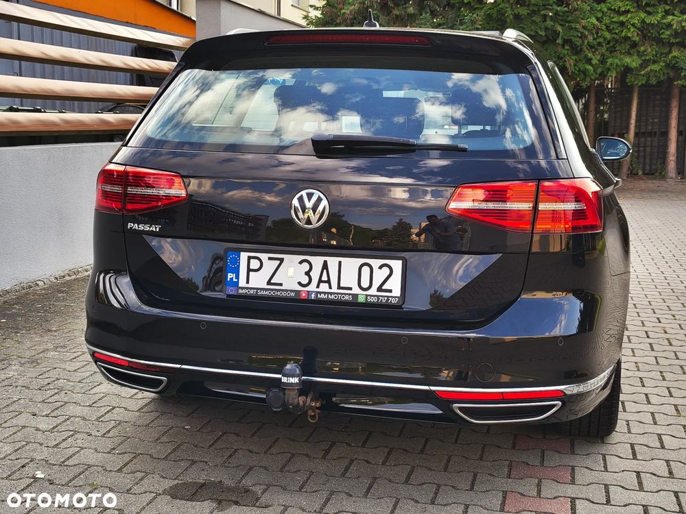 Volkswagen Passat 2.0 TDI (BlueMotion Technology) Highline - 8