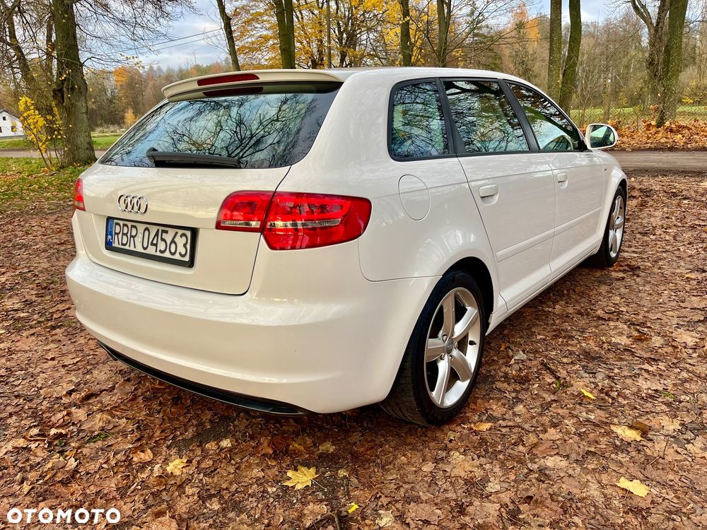 Audi A3 Sportback ver-1-6-tdi-sportback-clean-diesel-s-line-sportpaket - 7