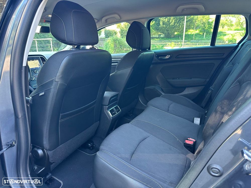 Renault Mégane Sport Tourer 1.3 TCe Limited - 15