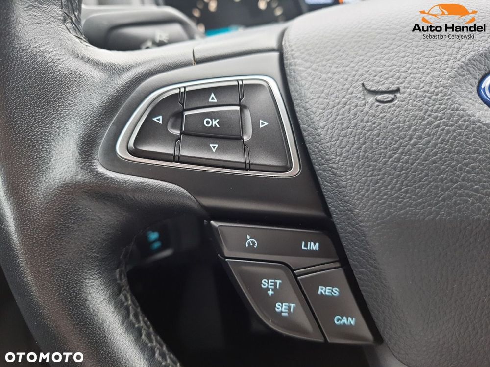 Ford Focus 1.5 EcoBlue Start-Stopp-System TITANIUM - 28