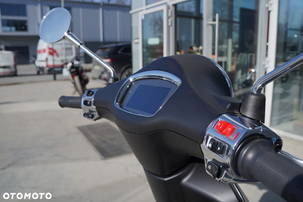 Vespa Primavera - 10