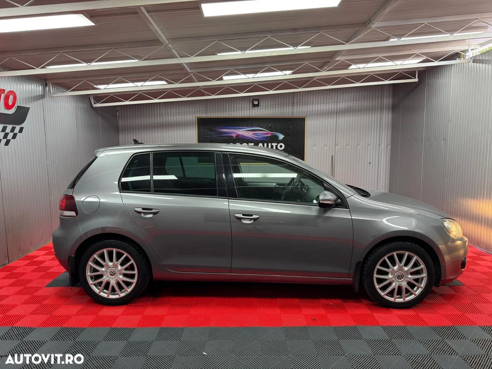 Volkswagen Golf - 20