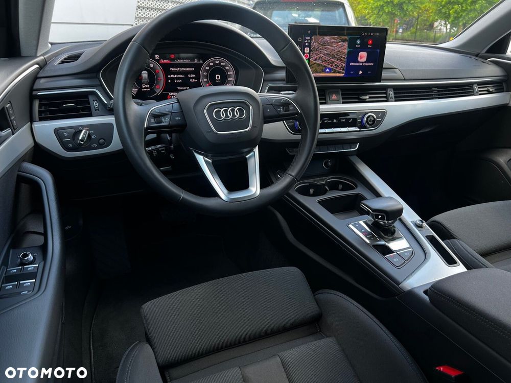 Audi A4 Avant 35 TFSI mHEV S Line S tronic - 11