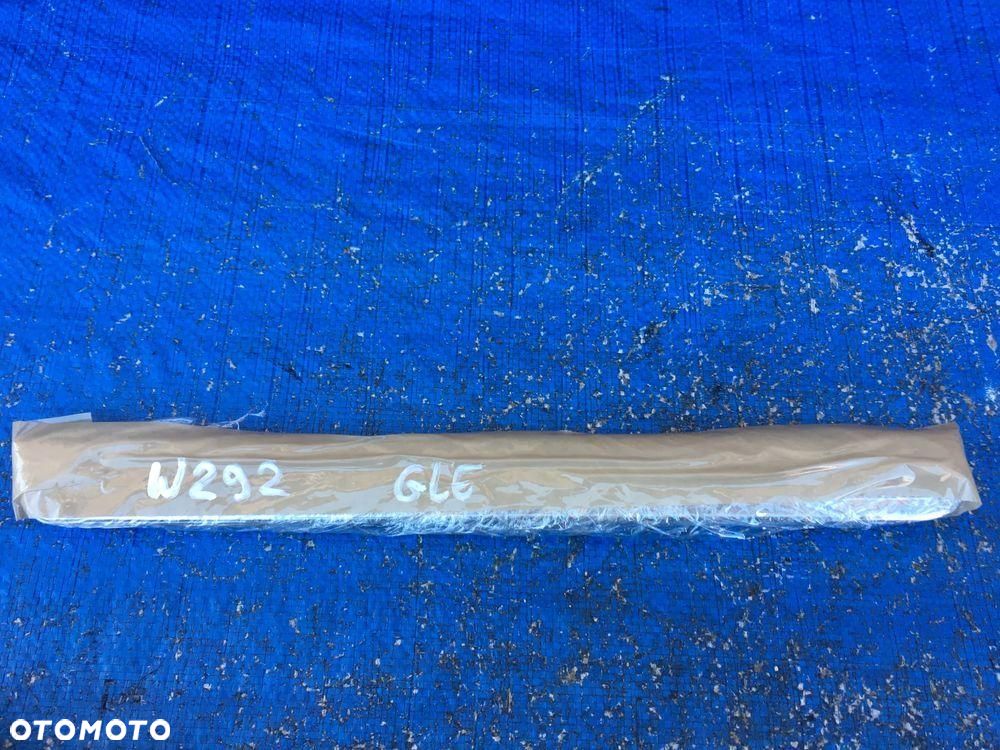 Mercedes W292 GLE Listwa Nakładka Progu Na Prug Przód Tył - 6
