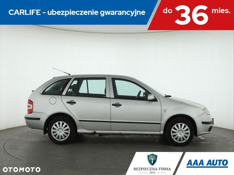 Skoda Fabia - 8