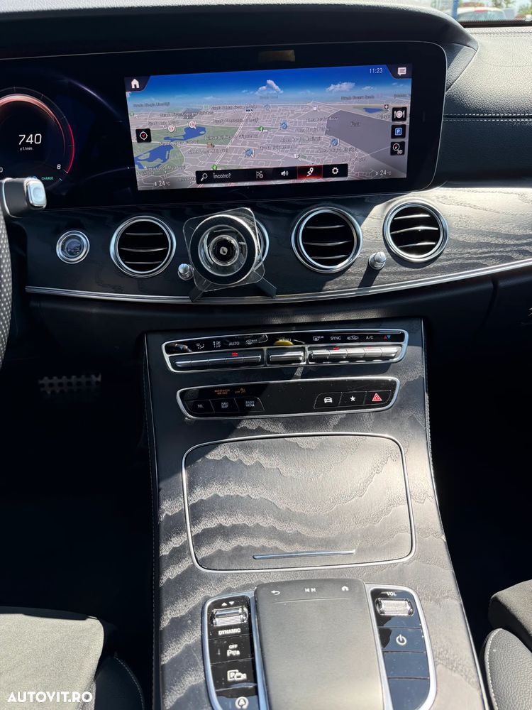 Mercedes-Benz E 200 4MATIC MHEV Aut. - 19