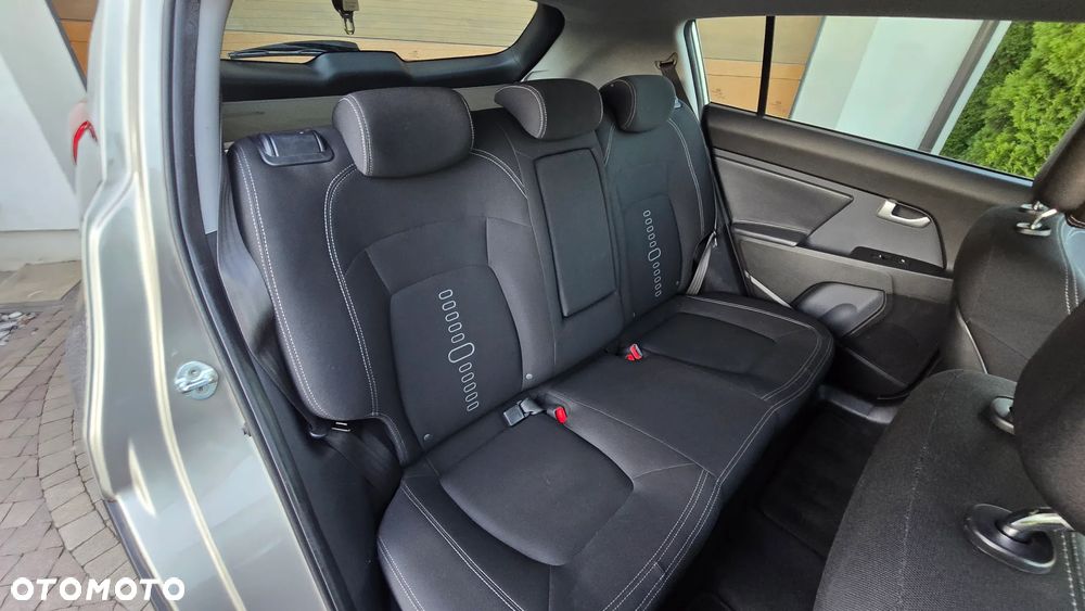 Kia Sportage - 32