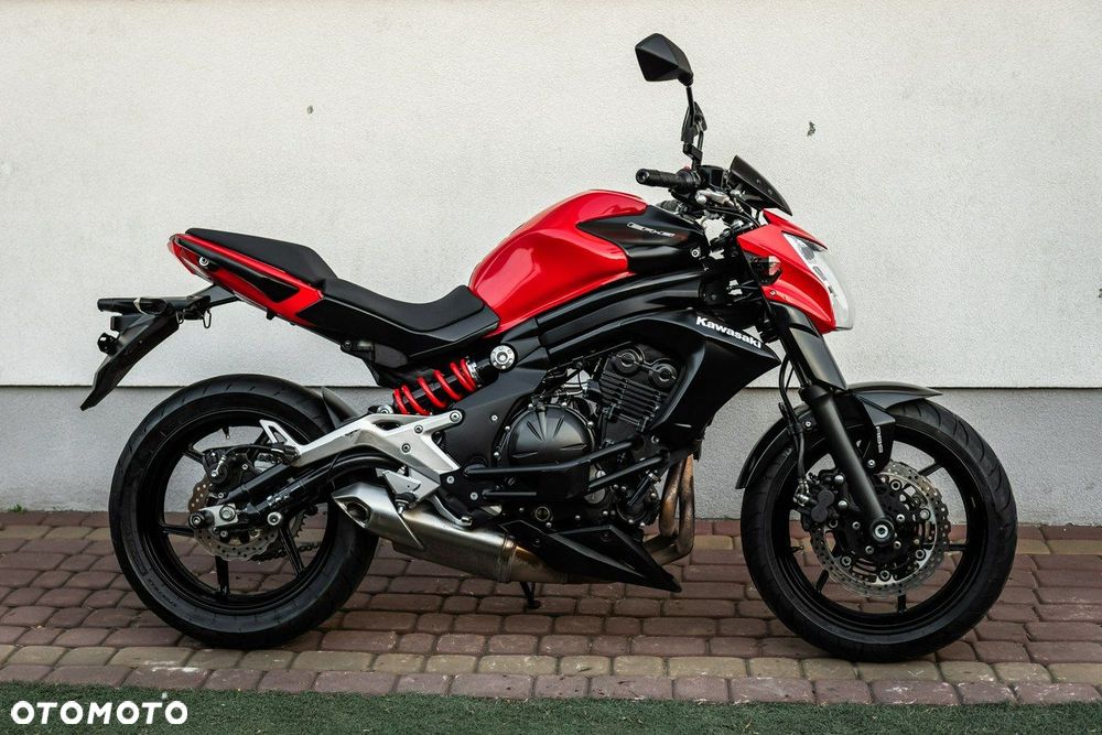 Kawasaki ER - 2