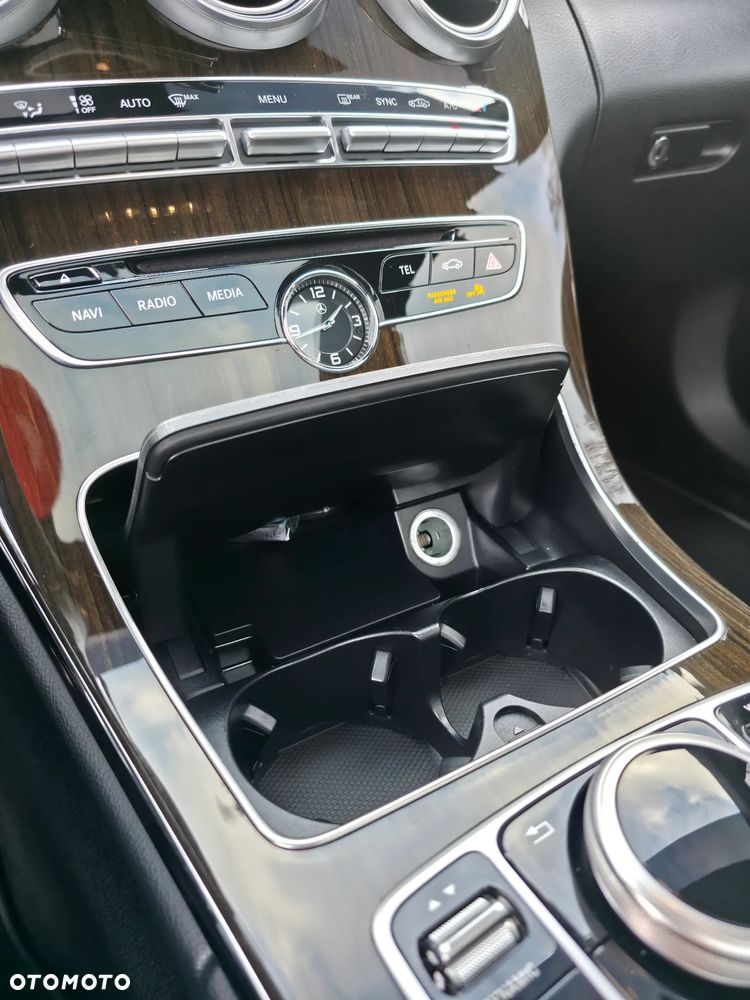 Mercedes-Benz Klasa C 300 9G-TRONIC Avantgarde - 14