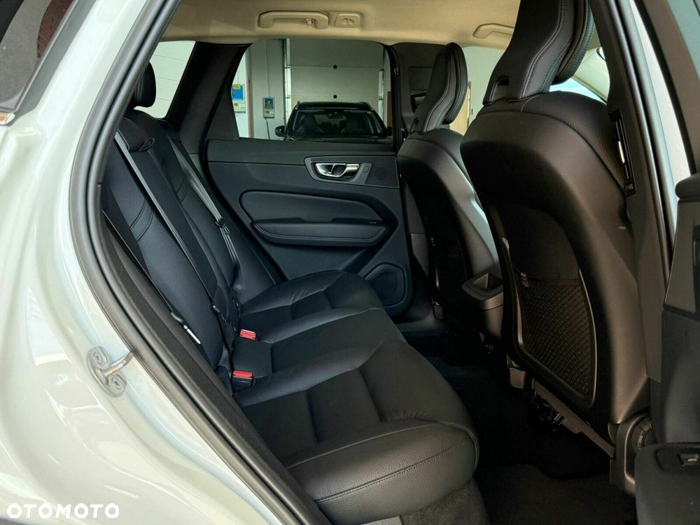 Volvo XC 60 - 13