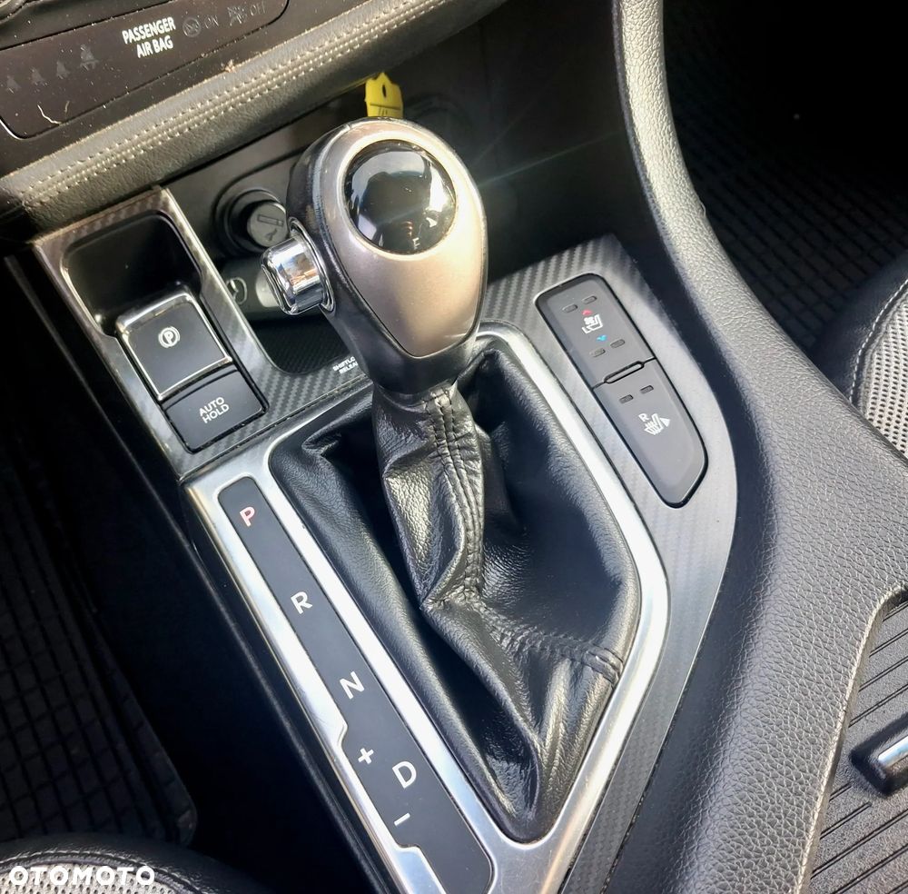Kia Optima - 24