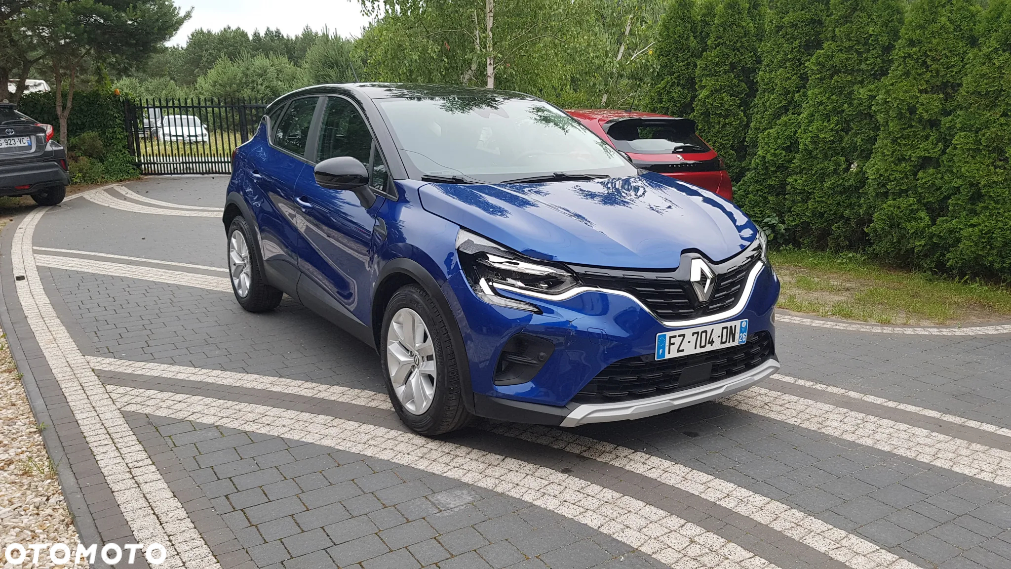 Renault Captur TCe 90 INTENS - 4