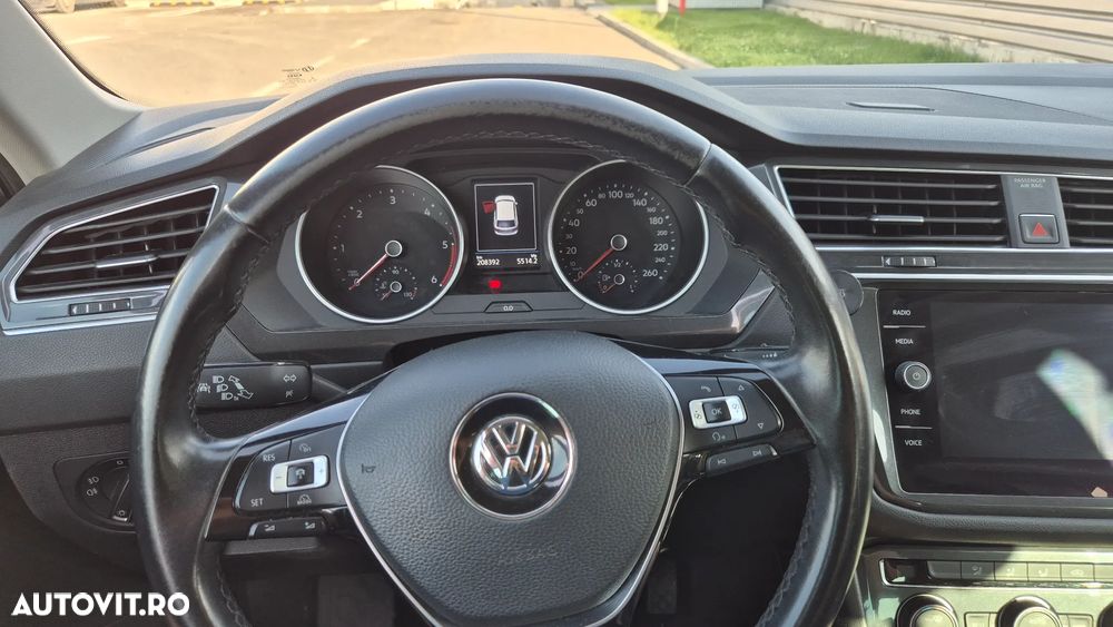 Volkswagen Tiguan 2.0 TDI DPF Comfortline - 9
