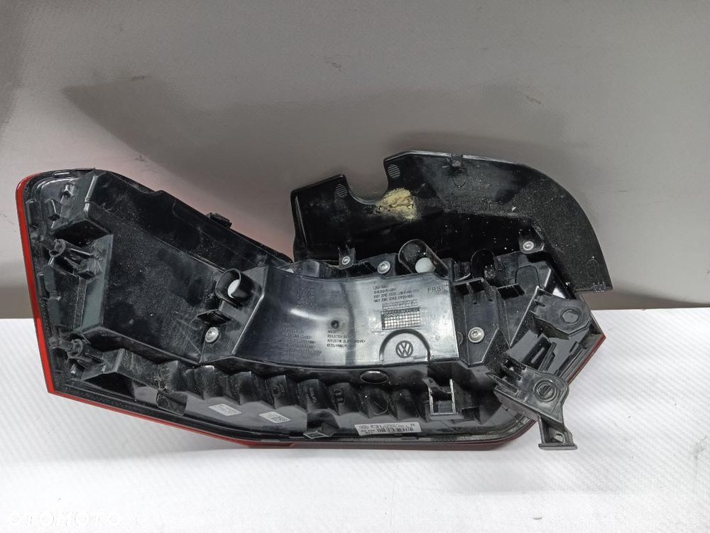LAMPA TYŁ TYLNA PRAWA VW ID3 10A945208E - 10