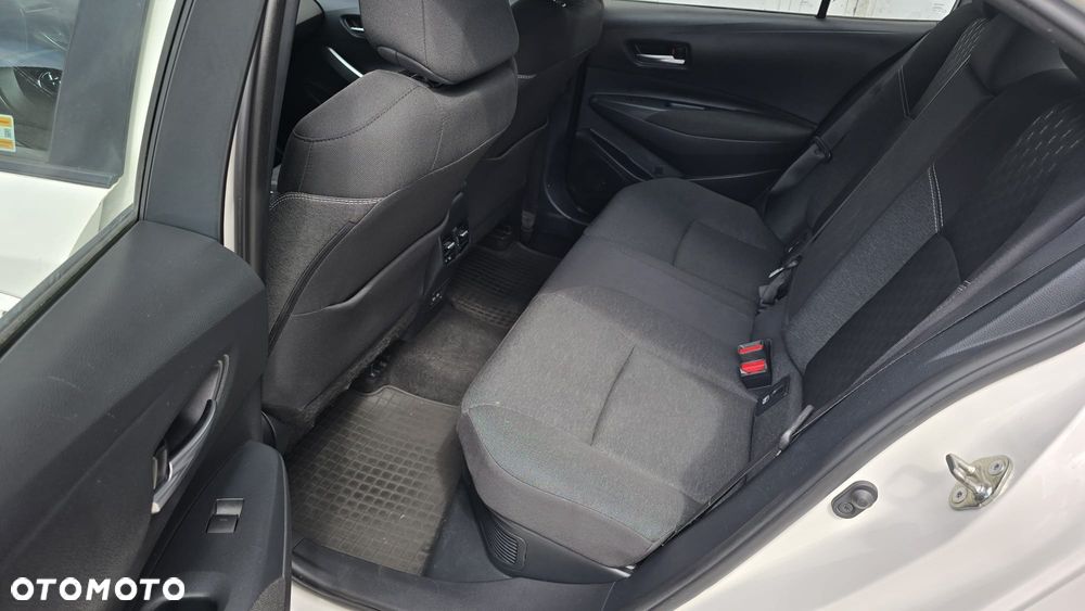 Toyota Corolla 1.8 Hybrid Active - 6
