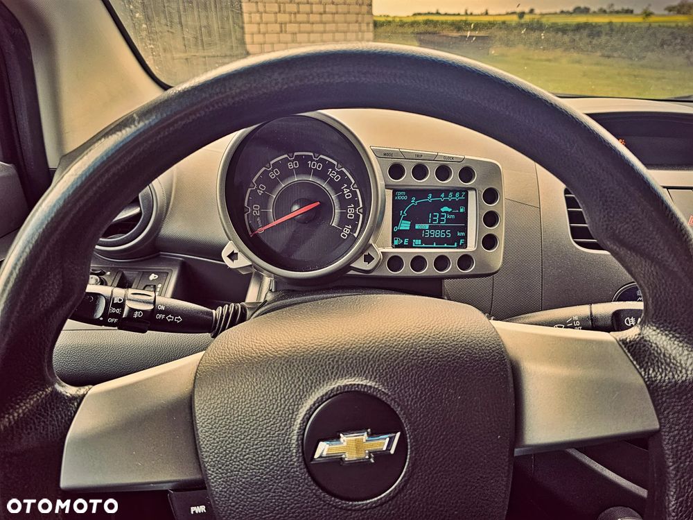 Chevrolet Spark 1.2 LS - 8
