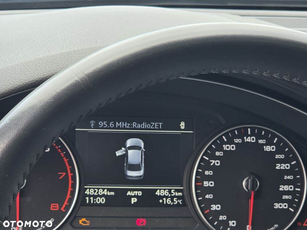 Audi A4 Limousine - 12