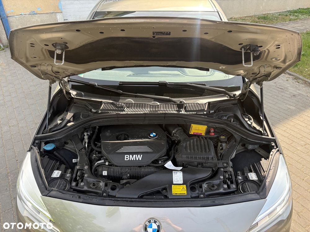 BMW Seria 2 220i Sport - 33