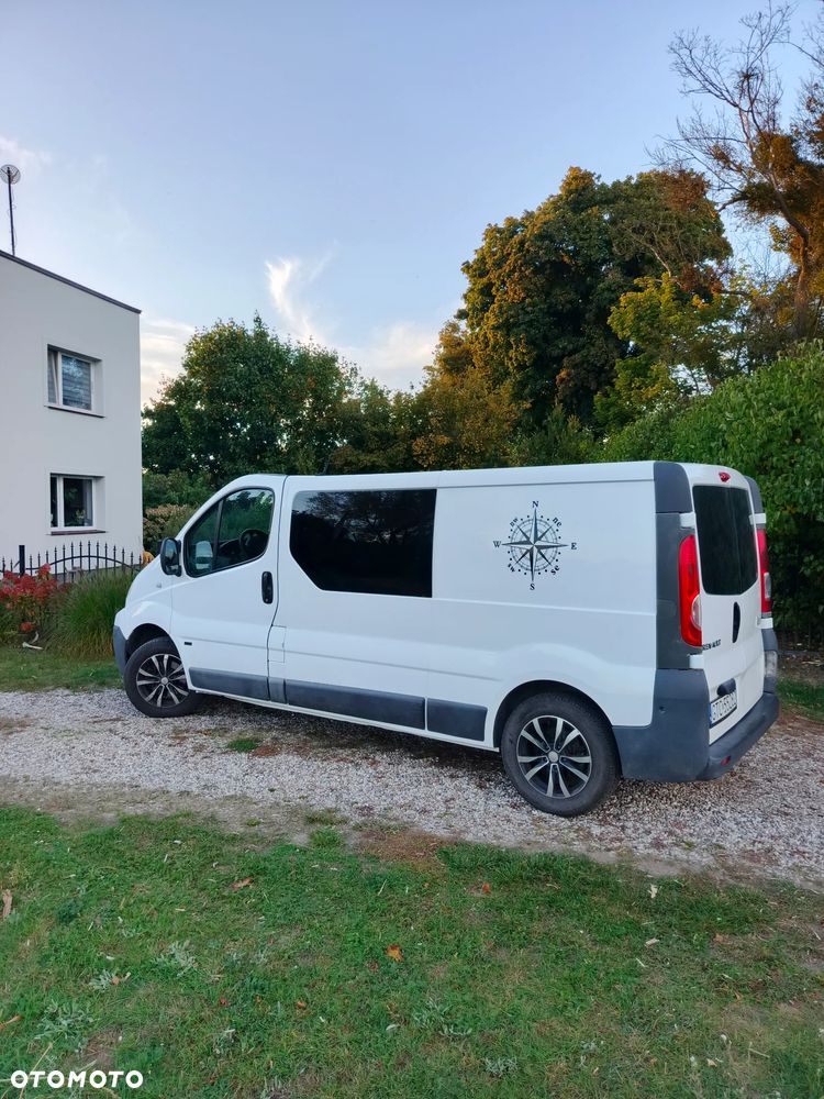 Renault Trafic - 1