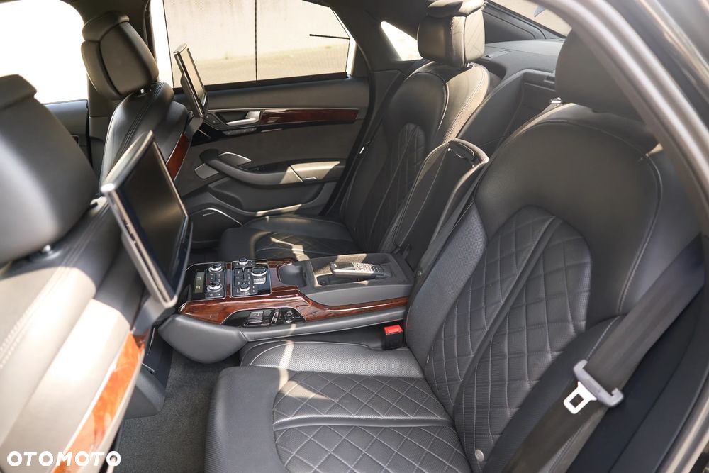 Audi A8 4.2 TDI DPF quattro tiptronic - 33